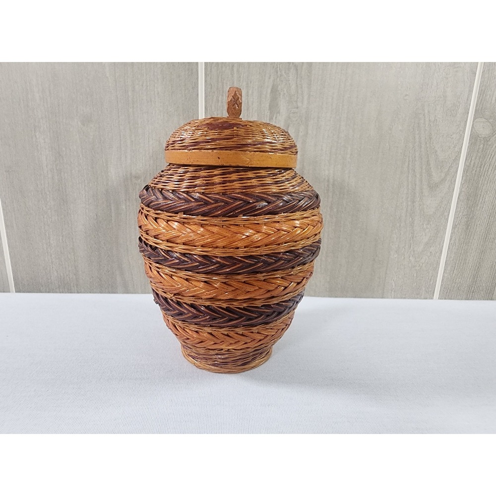 Vintage Shanghai Handicrafts Woven Basket Vase Brown Lidded Ginger Jar China